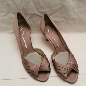 Women's size 9 Nina Rhiyana Mauve Open Toe Pump- 316WC
